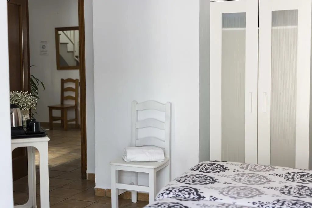 Pensionat Hostal Mena Nerja