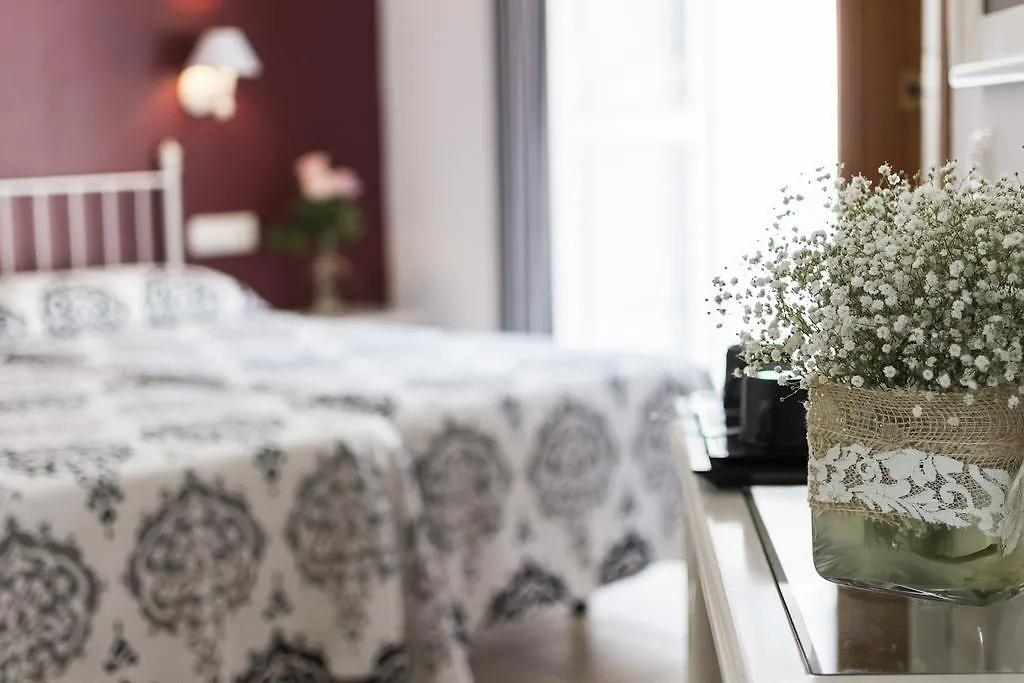 Hostal Mena Nerja Pensionat