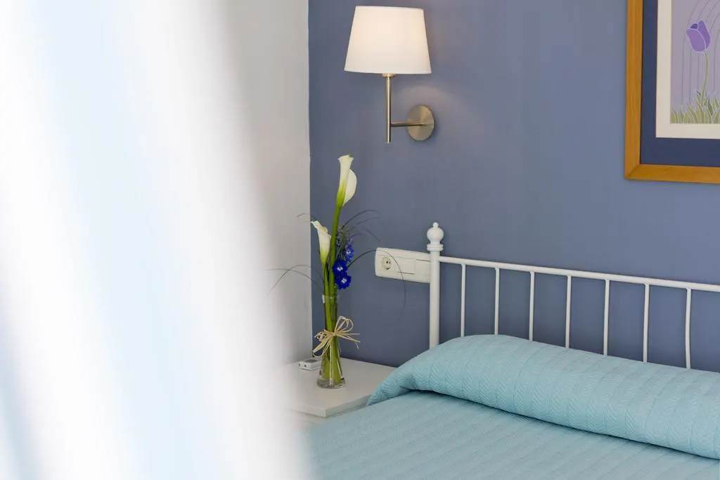 Hostal Mena Nerja
