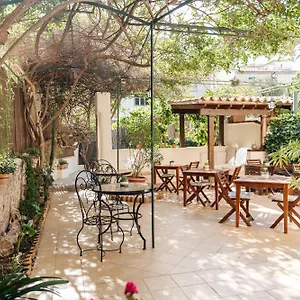 *** Hotel Casa Bougainvillea España